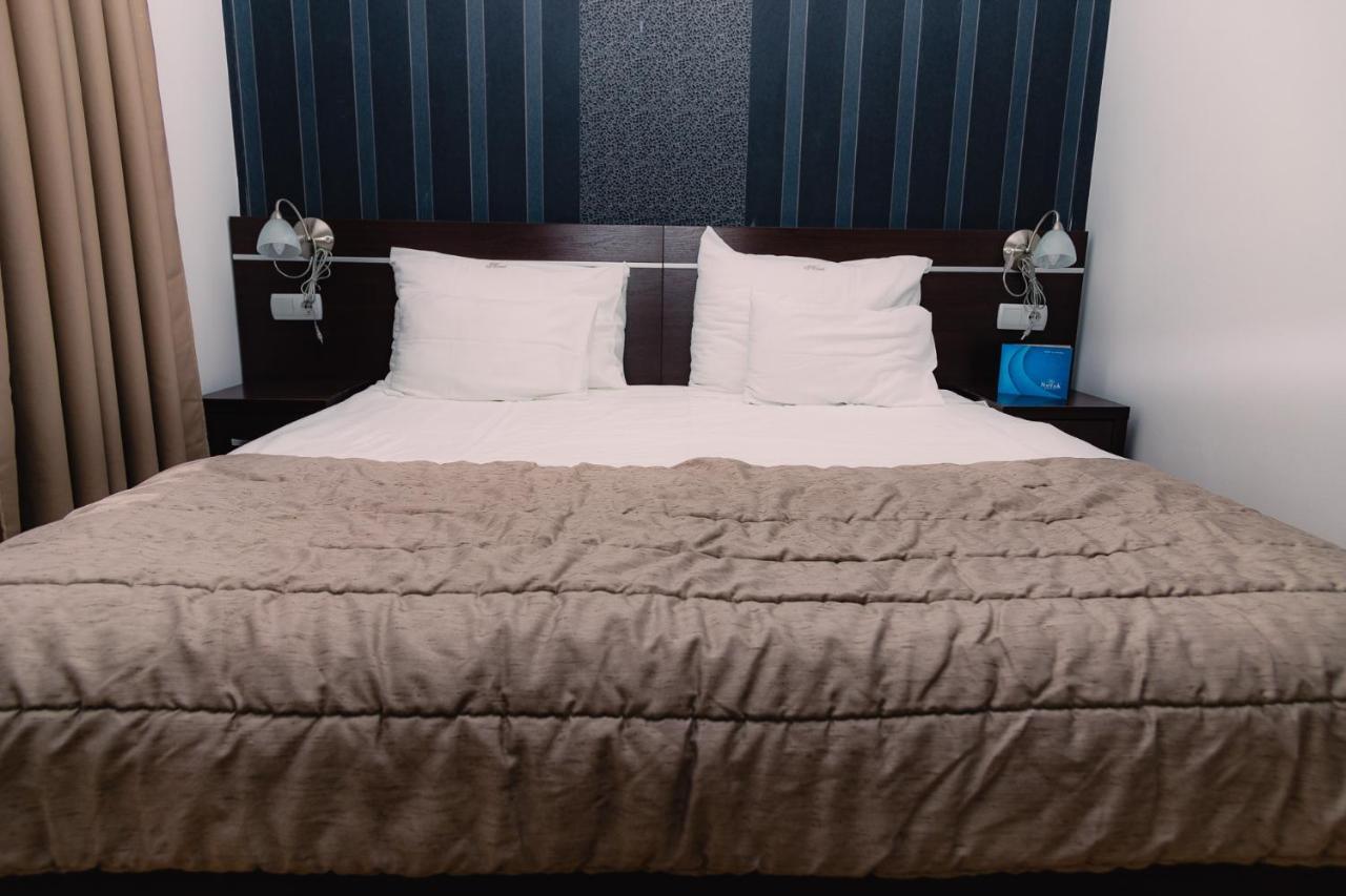 Hotel Novak Zvornik Eksteriør billede