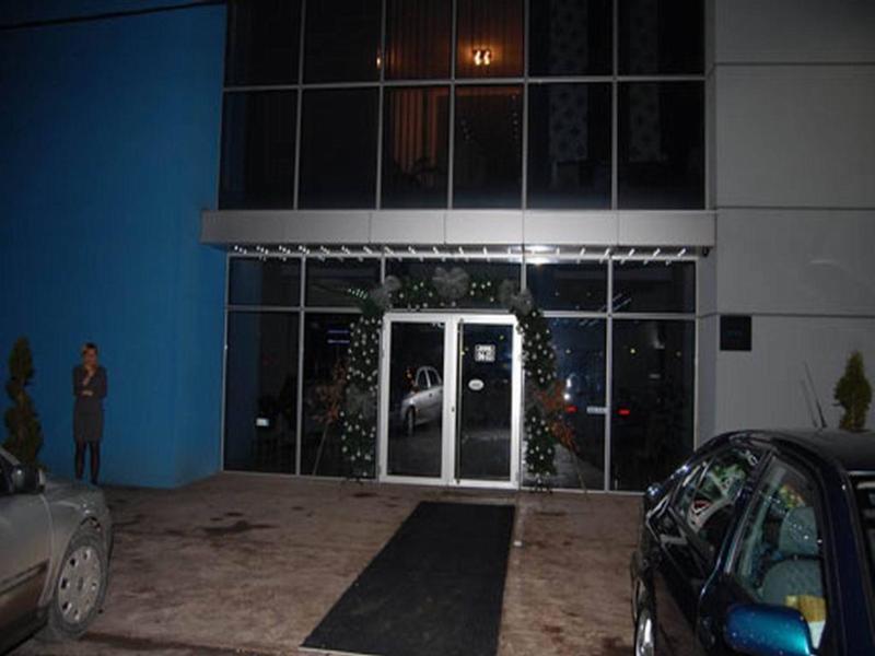 Hotel Novak Zvornik Eksteriør billede