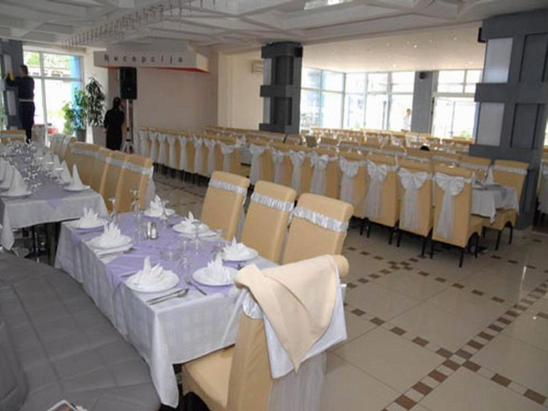 Hotel Novak Zvornik Eksteriør billede